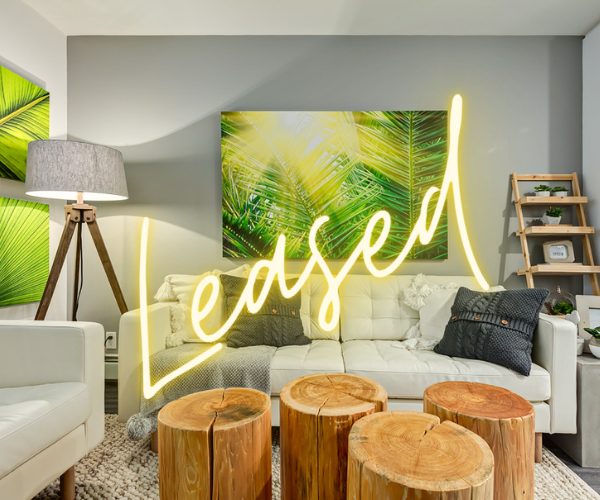 1107-350 Livingston Common NW